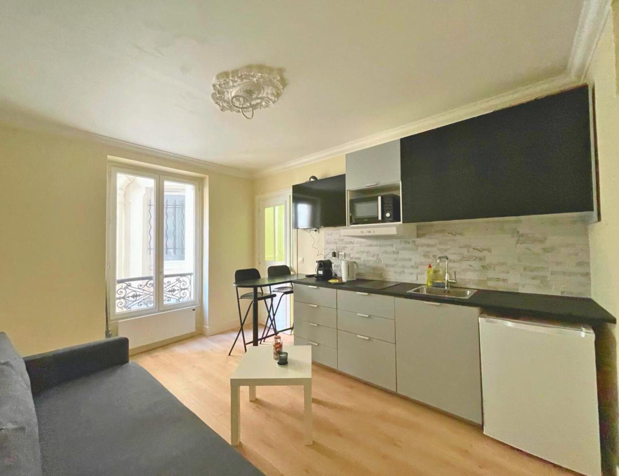 Chambre Lit Double Et Salon Avec Canape-Lit A 10 Minutes Des Champs Elysees Paris Exterior foto
